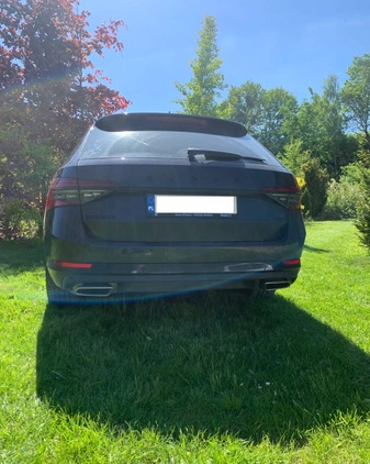 Skoda Superb cena 154000 przebieg: 110000, rok produkcji 2020 z Gliwice małe 4